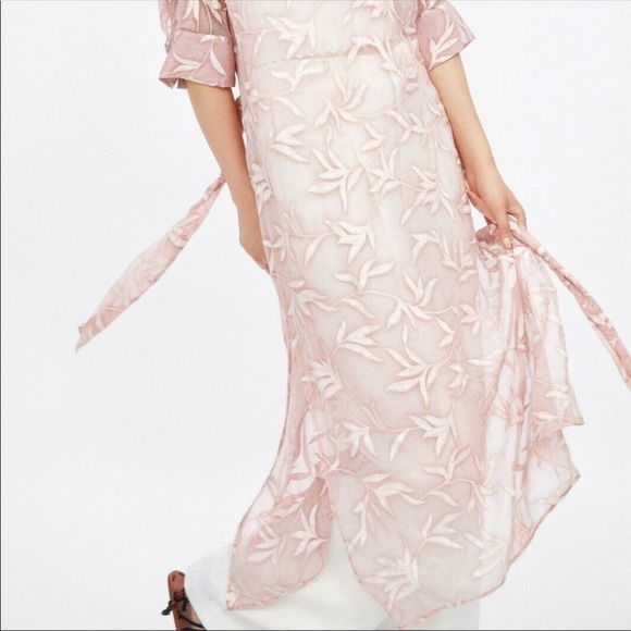 ❤️❤️ZARA BELTED EMBROIDERED TUNIC DRESS - Picture 5 of 7